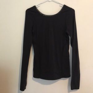 Lululemon black long sleeve top